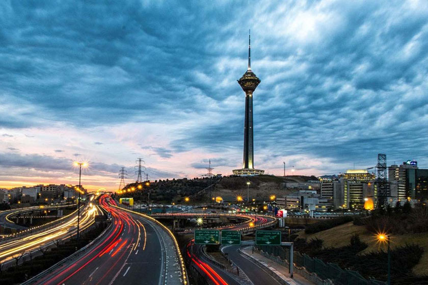 ظرفیت تهران تکمیل شد؛ انتقال جمعیت به شهرهای اقماری ضروری است ظرفیت تهران تکمیل شد؛ انتقال جمعیت به شهرهای اقماری ضروری است