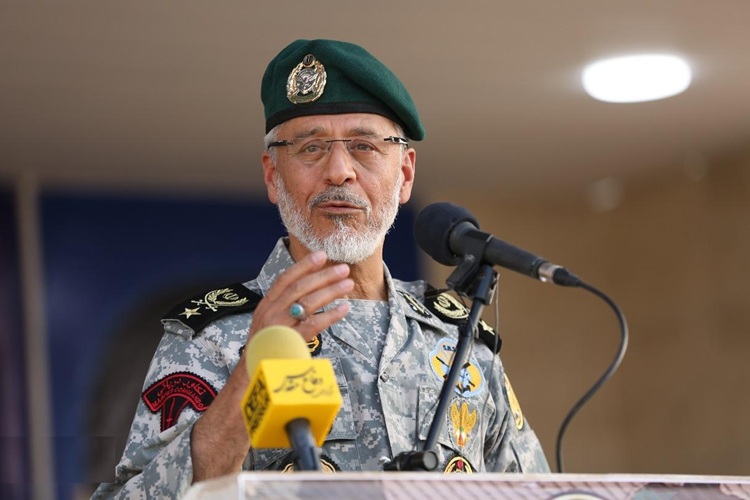سیاری: ارتش آماده است هر تهدیدی را در نطفه خفه کند سیاری: ارتش آماده است هر تهدیدی را در نطفه خفه کند