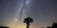 آسمان پاییزی میزبان بارش شهابی جباری؛ ذرات دنباله‌دار هالی در حرکت
