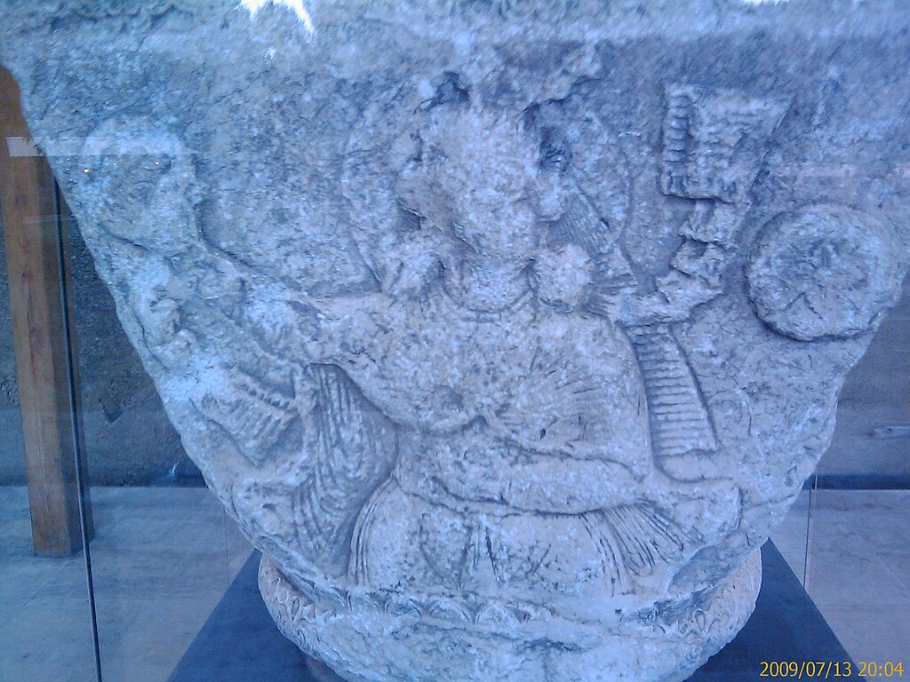 فلسفه جشن آبانگان چیست و چرا در کنار آب برگزار میشود؟ فلسفه جشن آبانگان چیست و چرا در کنار آب برگزار میشود؟