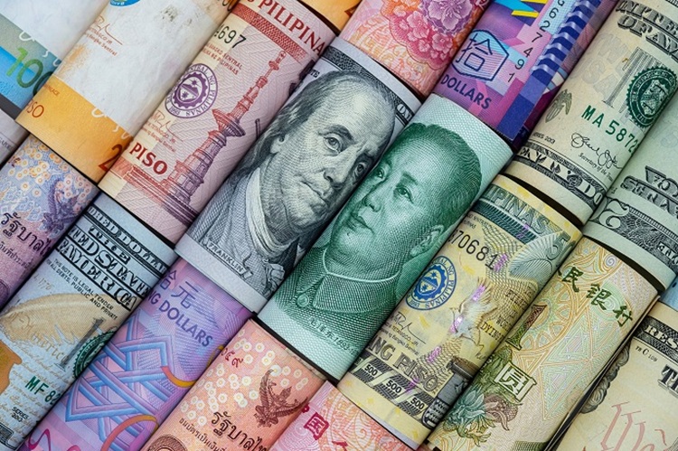امروز در بازار ارز تجاری: ثبات قیمت دلار و یورو امروز در بازار ارز تجاری: ثبات قیمت دلار و یورو