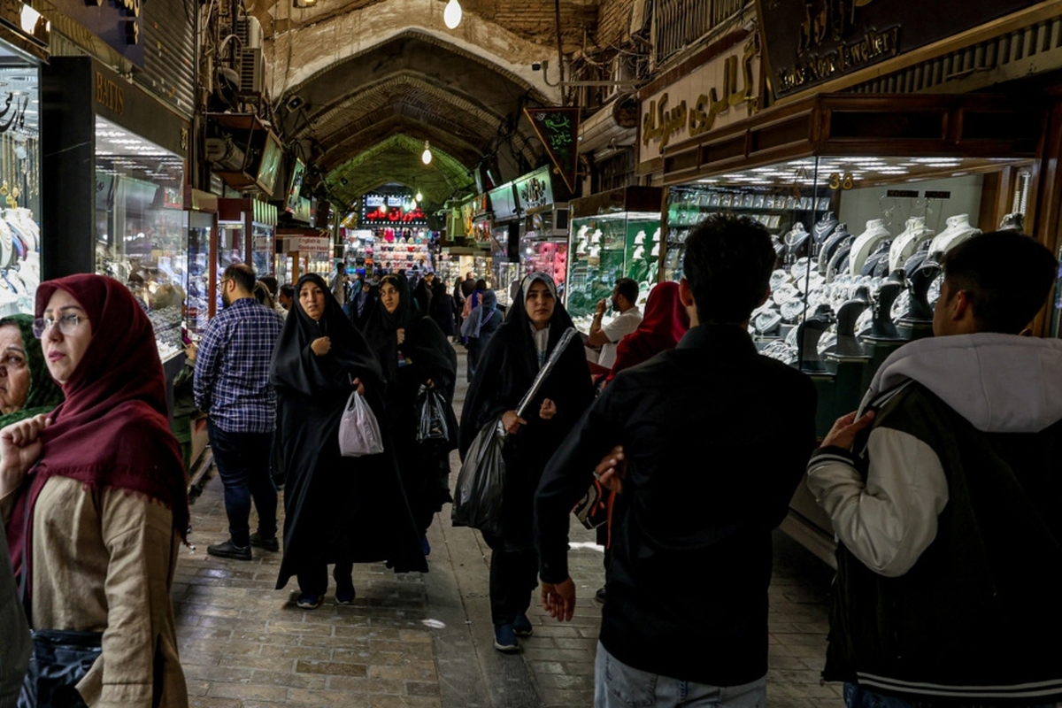 طلای جهانی زیر فشار دلار؛ تب ریزش به بازار تهران رسید