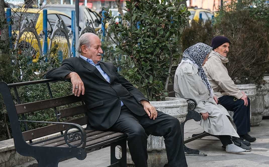 چگونه وام‌های ضروری می‌تواند زندگی بازنشستگان را تغییر دهد؟