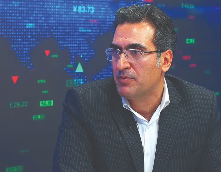 بورس نگران دخالت‌های دولت است