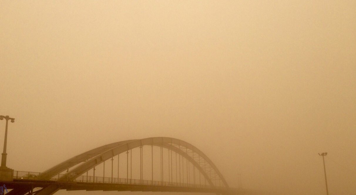 اطلاعیه کارگروه اضطرار: ساعت کاری ادارات و مدارس اهواز و مناطق غربی استان تغییر کرد اطلاعیه کارگروه اضطرار: ساعت کاری ادارات و مدارس اهواز و مناطق غربی استان تغییر کرد