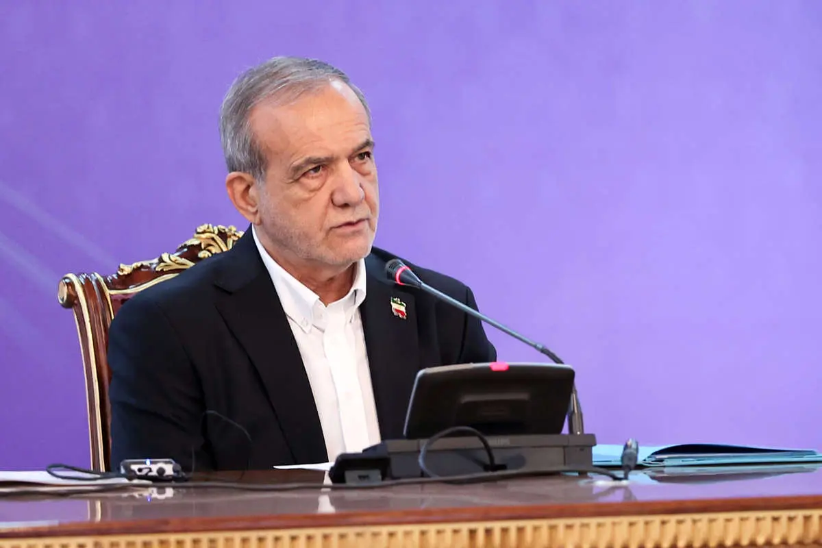 پزشکیان: اصلاحات ساختاری زمان‌بر و دشوار است؛ بحران پرداخت حقوق در کشور