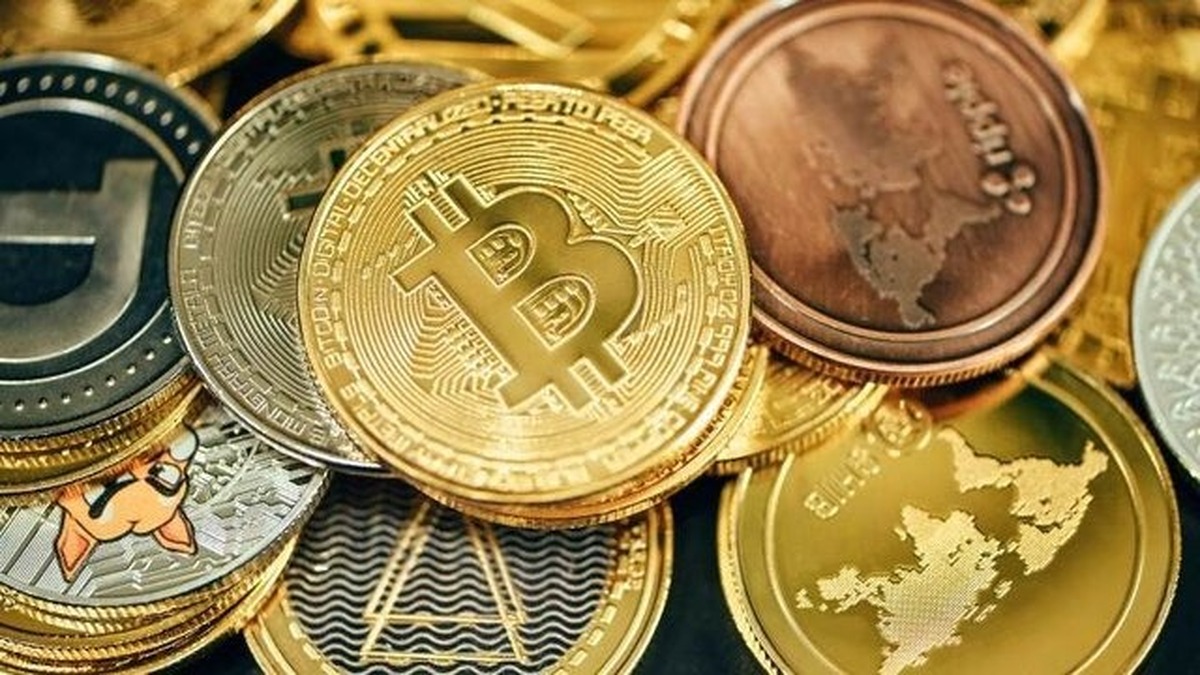 بیتکوین همچنان بالای ۱۰۰ هزار دلار؛ آیا سرمایهگذاران نباید نگران باشند؟ بیتکوین همچنان بالای ۱۰۰ هزار دلار؛ آیا سرمایهگذاران نباید نگران باشند؟