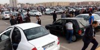 افزایش قیمت خودرو در غیاب خریداران واقعی؛ سرمایهگذاران عقب نشستند افزایش قیمت خودرو در غیاب خریداران واقعی؛ سرمایهگذاران عقب نشستند
