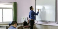 تصمیم جدید آموزش و پرورش برای مدارس غیردولتی؛ کاهش ساعات تدریس معلمان