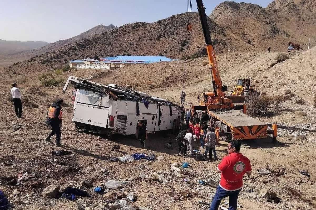 سقوط اتوبوس به دره در جاده دماوند- فیروزکوه