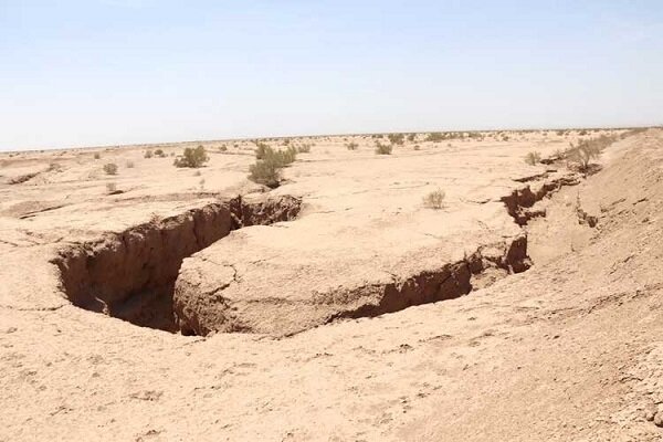 هشدار نماینده البرز: فرونشست جان زیرساختهای حیاتی کشور را تهدید میکند هشدار نماینده البرز: فرونشست جان زیرساختهای حیاتی کشور را تهدید میکند
