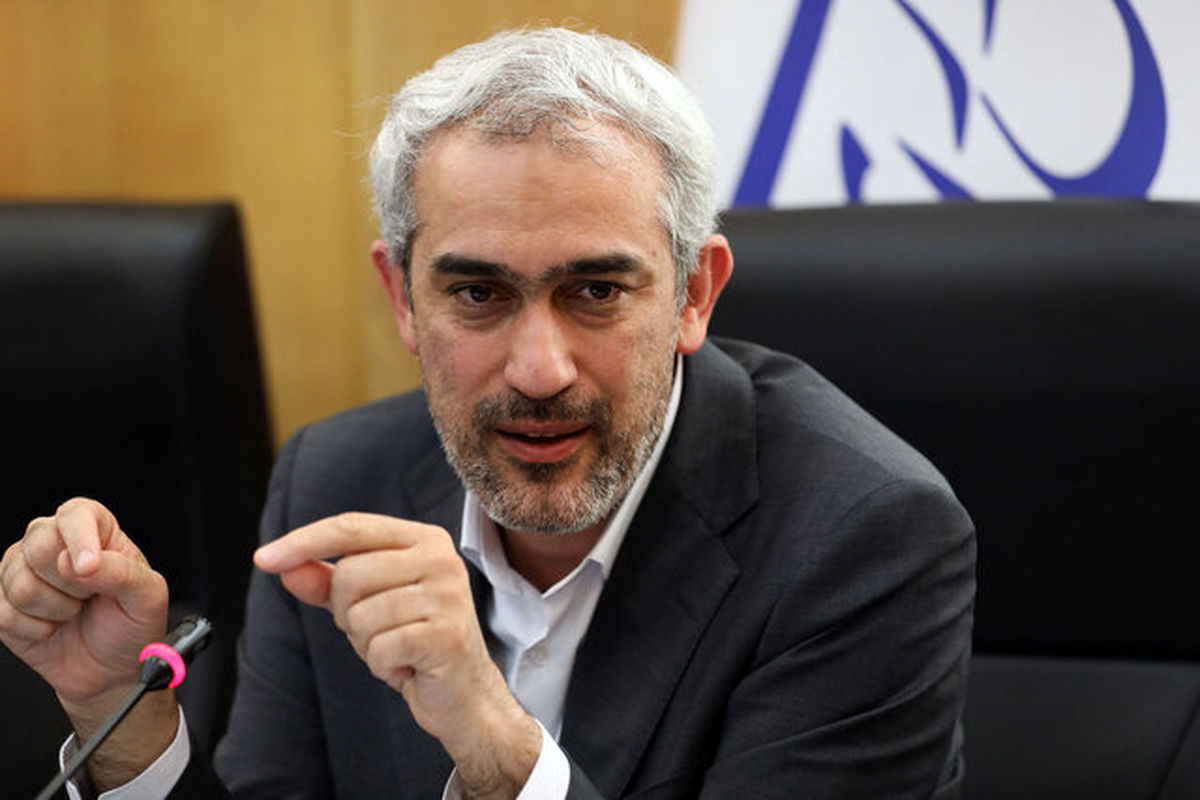وزیر اقتصاد: با طرح ملی اعتبار، منابع به بازارهای مولد هدایت می‌شود