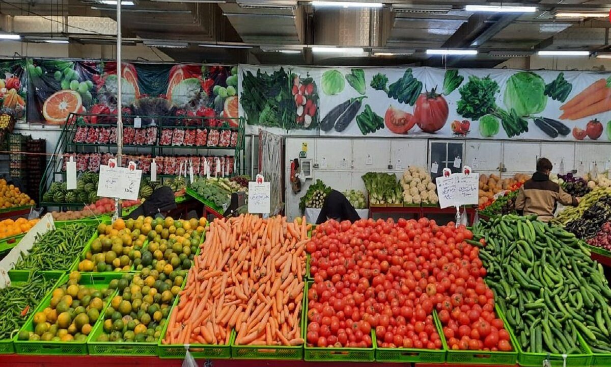 قیمت میوه‌های لوکس چند؟ از پاپایا تا زرشک تازه در بازار مهرماه