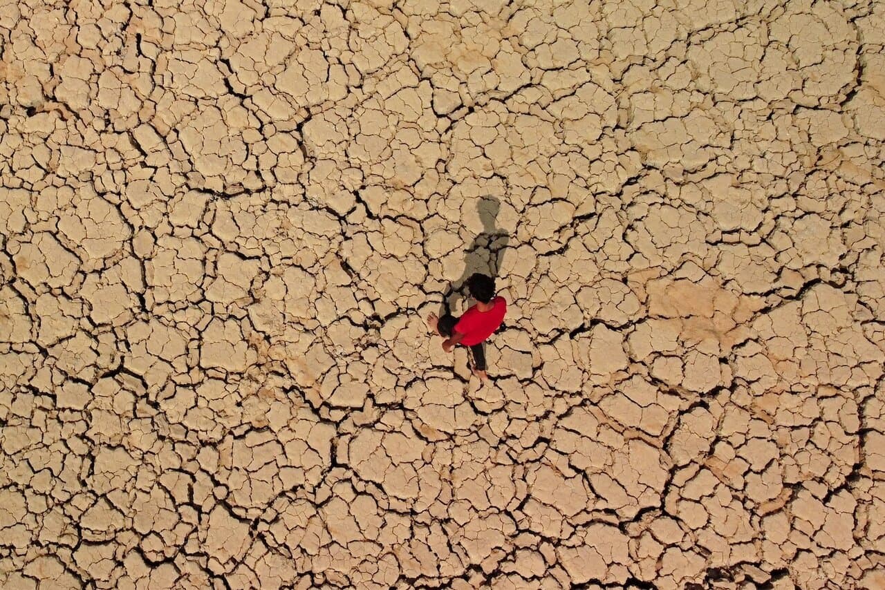ایران خشکتر از همیشه؛ فقط ۲.۳ میلیمتر بارش از ابتدای مهر تا آبان ثبت شده است ایران خشکتر از همیشه؛ فقط ۲.۳ میلیمتر بارش از ابتدای مهر تا آبان ثبت شده است