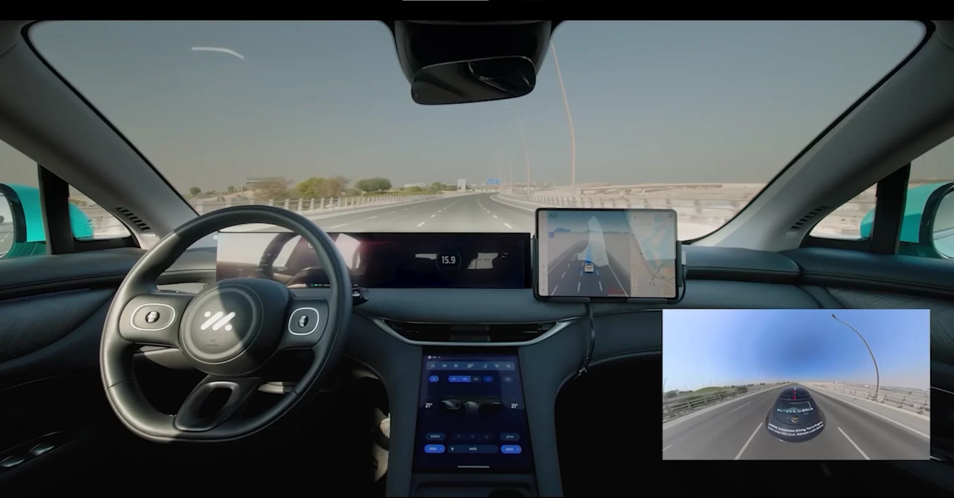 چه چیزی ابوظبی را به پیشرو منطقه‌ای خودروهای خودران سطح ۴ تبدیل کرده است؟