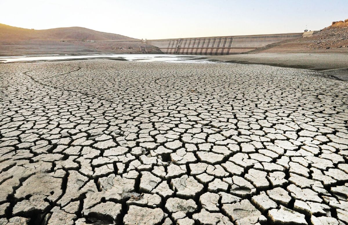 جیره‌بندی آب در تهران آغاز شد؟ محدودیت‌های آبی در سکوت خبری