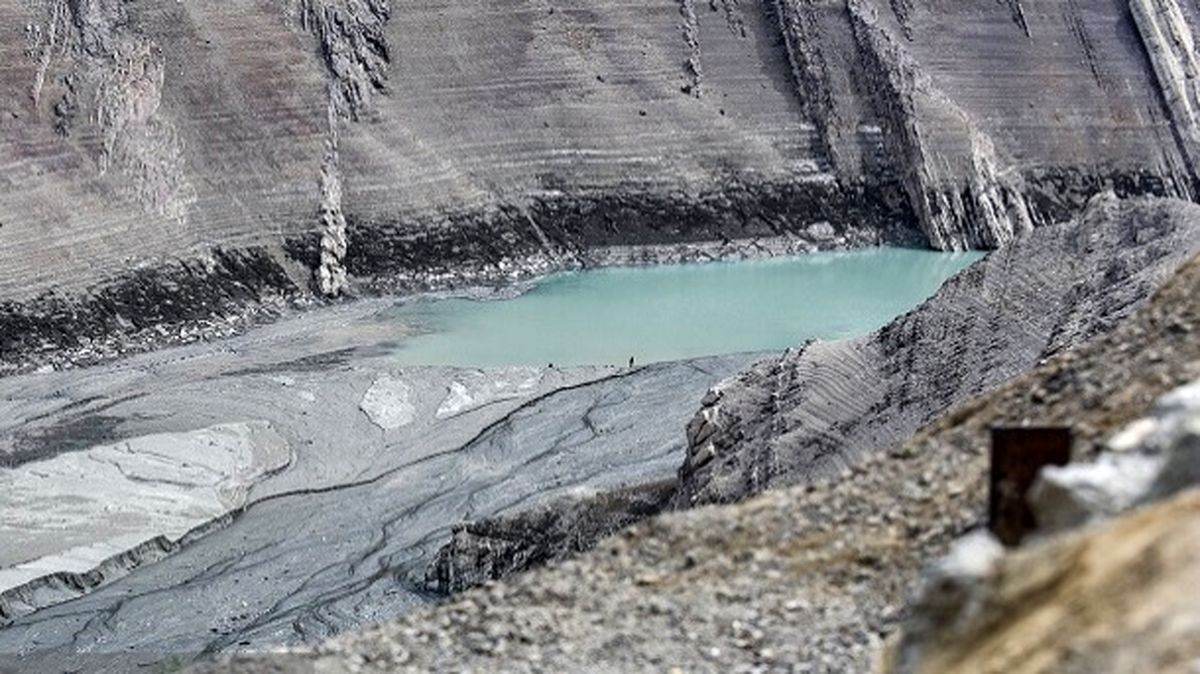 بحران آب در پایتخت؛ هدررفت آب تهران بیش از ۲۰ برابر حد مجاز است