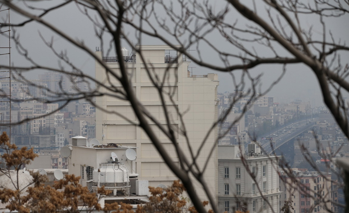 گزارش جدید سازمان حفاظت محیط زیست: آلودگی هوای تهران به ۱۰ برابر حد مجاز رسید