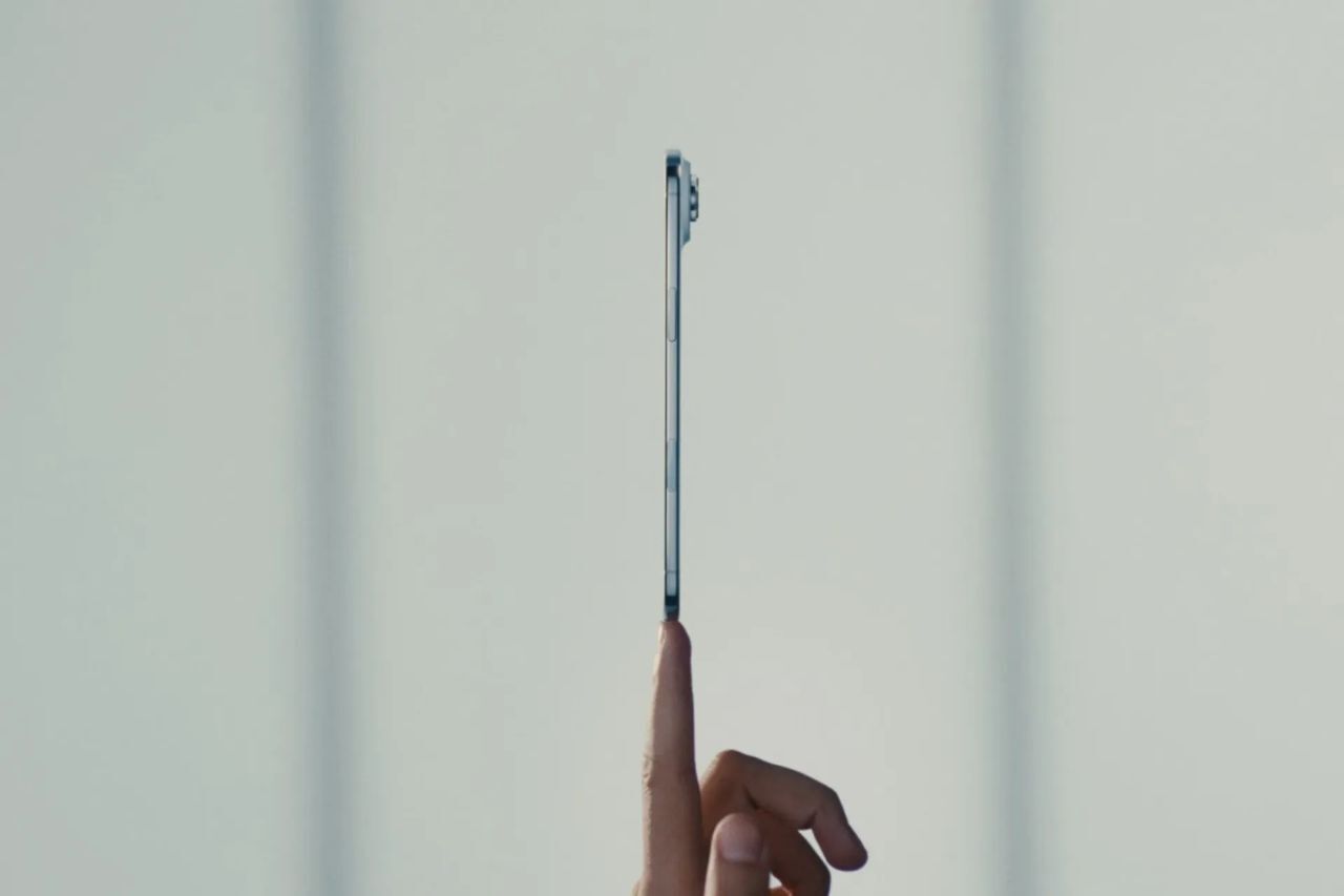 چرا آیفون ایر نتوانست بازار را جذب کند؟