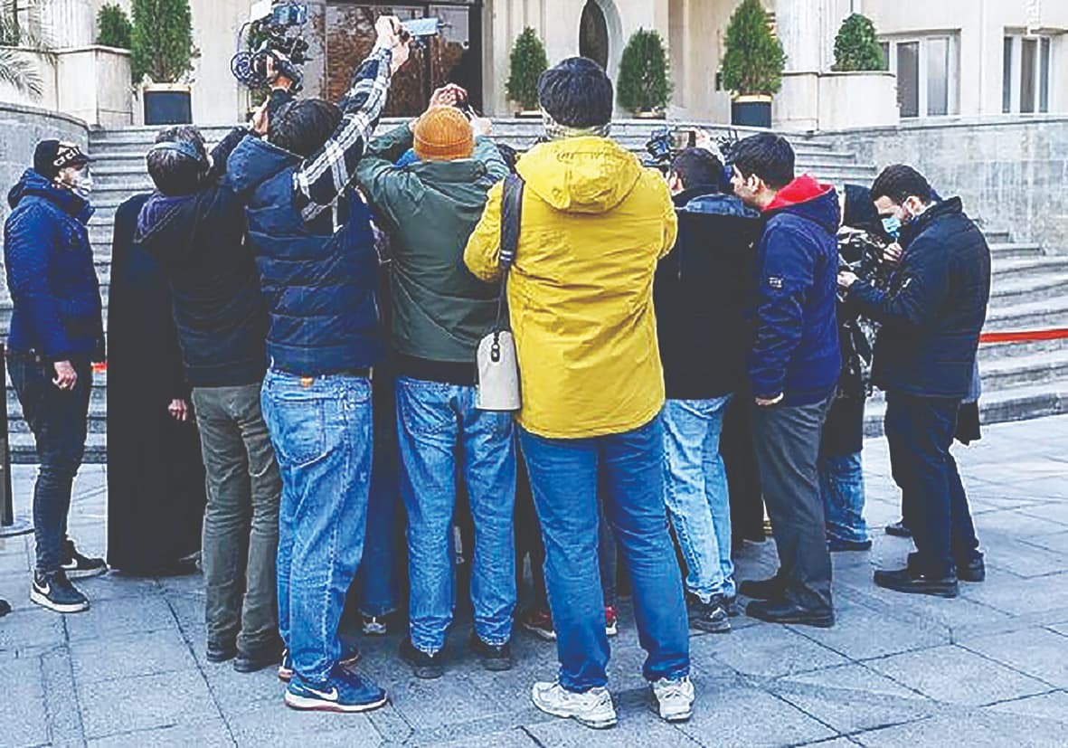 از بنزین ۶۵‌هزار تومانی تا آموزش زنان موتورسوار