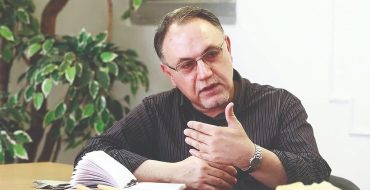 اصلاحات نیازمند نوسازی و بازسازی گفتمانی است