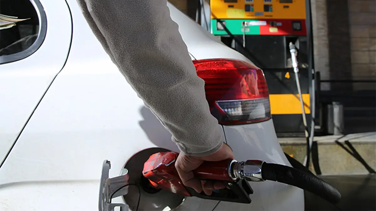 سهم بنزین در هزینه خانوارهای ایرانی: کمتر از ۱ درصد