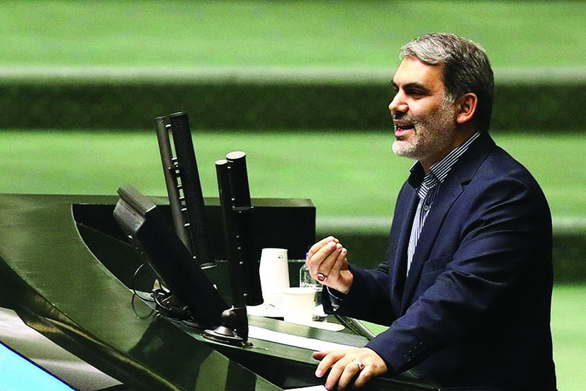 انتقاد یک نماینده مجلس از سامانه صدور مجوز