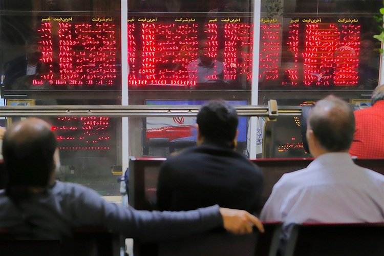 بازار سهام بین صعود و اصلاح؛ شنبه چه خواهد شد؟