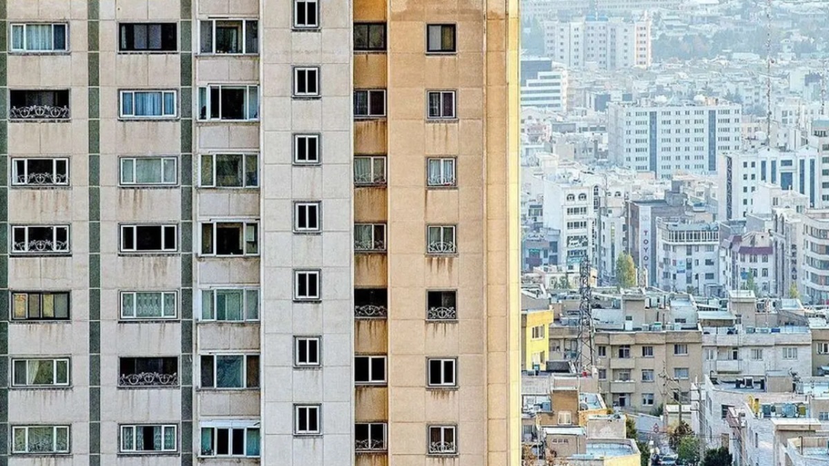 رکود آذرماه در بازار ملک؛ سازندگان از سود خود می‌زنند