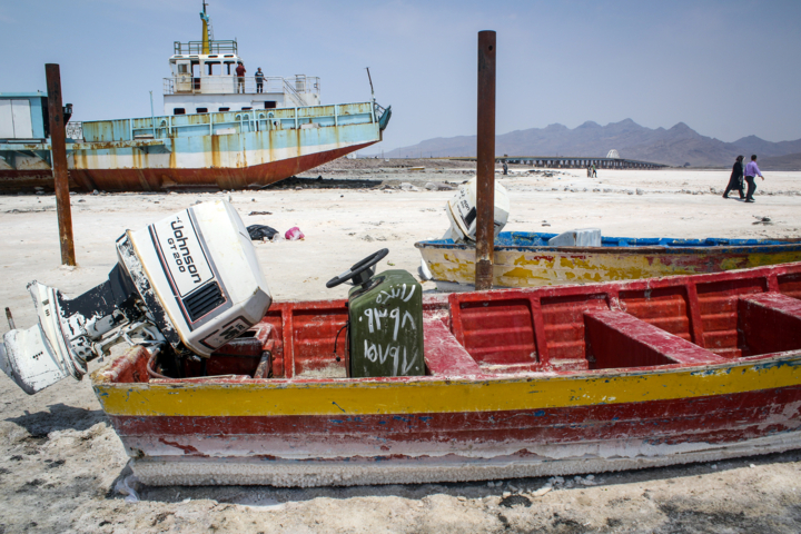 احیای دریاچه ارومیه: آیا وعدهها به واقعیت تبدیل میشوند؟ احیای دریاچه ارومیه: آیا وعدهها به واقعیت تبدیل میشوند؟