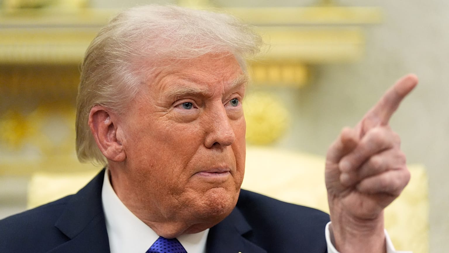 بازگشت واشنگتن به عصر هسته‌ای؟ ترامپ از «آزمایش‌های جدید اتمی» سخن گفت