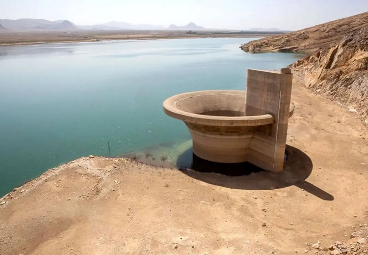 امنیتی کردن بحران آب؛ راهکار پیمانکاران برای دریافت بودجه‌های کلان