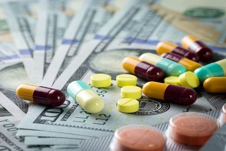 هشدار فوری بحران ارزی: کمبود دارو و شیرخشک در راه است