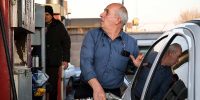سهمیه‌ها باقی می‌ماند؛ بنزین آزاد در کارت جایگاه‌ها ۵ هزار تومان تعیین می‌شود