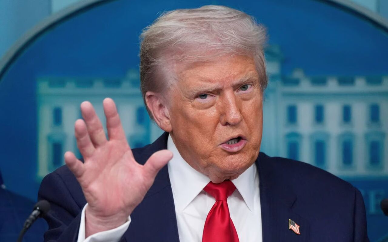 ترامپ درباره سیاست مهاجرتی خود: «افراد غیرقانونی باید اخراج شوند»