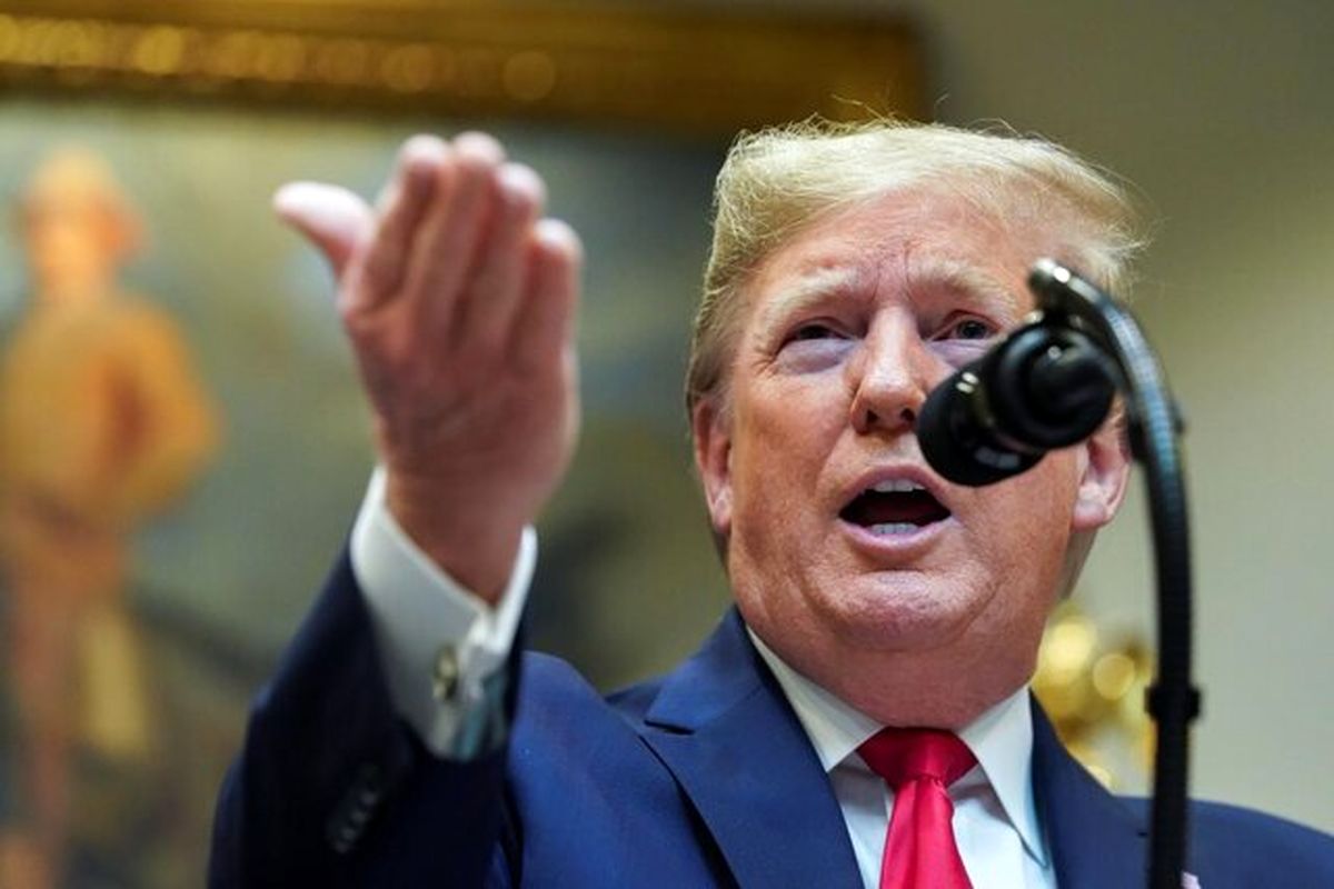 شکایت ترامپ از بی‌بی‌سی؛ رئیس‌جمهور آمریکا این رسانه را فریبکار خواند