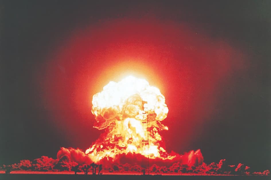 جهان در آستانه رقابت سه‌جانبه هسته‌ای