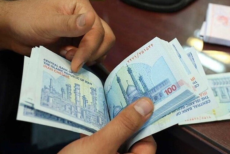 خبر خوش برای کارکنان دولت؛ افزایش حقوق ۲۰ درصدی در ۱۴۰۵