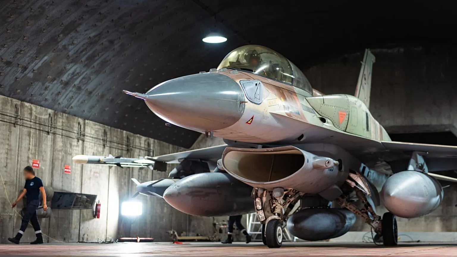 رسانه عراقی هشدار داد: آمادگی اسرائیل برای حمله به ایران