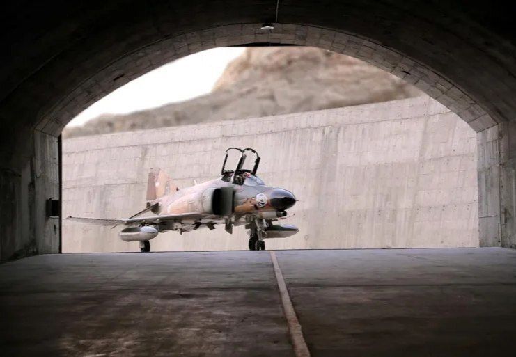 ایران در حال برنامه‌ریزی برای خرید ۳ نوع جنگنده جدید از روسیه و چین