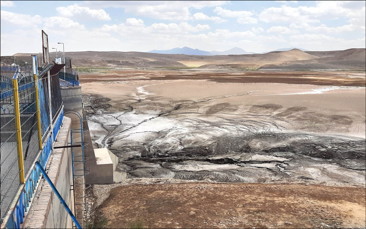 وضعیت بحرانی سد لار: ۹۹ درصد مخزن خالی و فرار آب به دریای خزر