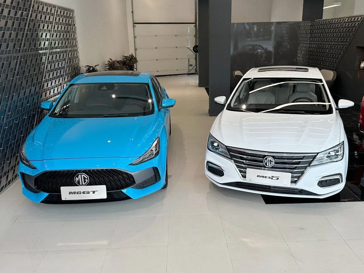 مهلت افتتاح حساب وکالتی خودروهای وارداتی تمدید شد