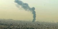 علت دود غلیظ در مرکز تهران؛ آتش سوزی شدید در خیابان نامجو
