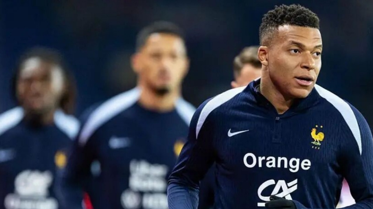 جنگ حقوقی فوتبال: امباپه و پی‌اس‌جی در نبرد ۷۰۰ میلیون یورویی