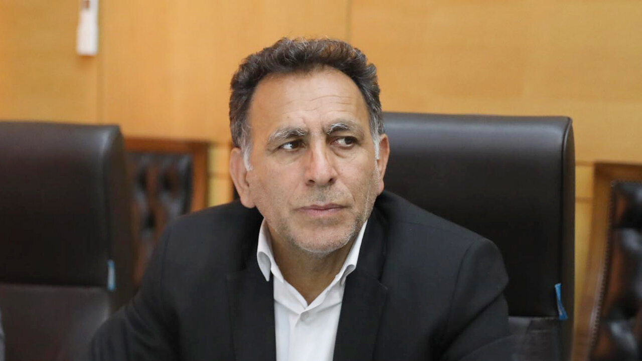 از ۱۵۰۰ تا ۷۵۰۰ تومان؛ بنزین گران میشود یا فقط نرخی تازه میگیرد؟ از ۱۵۰۰ تا ۷۵۰۰ تومان؛ بنزین گران میشود یا فقط نرخی تازه میگیرد؟