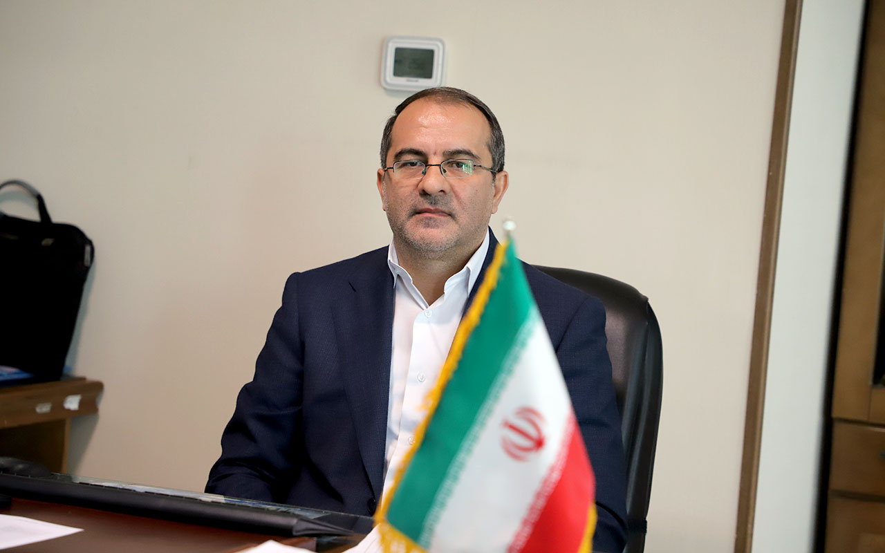 هیچ فرد دوشغله‌ای در بدنه اجرایی کشور فعالیت نمی‌کند