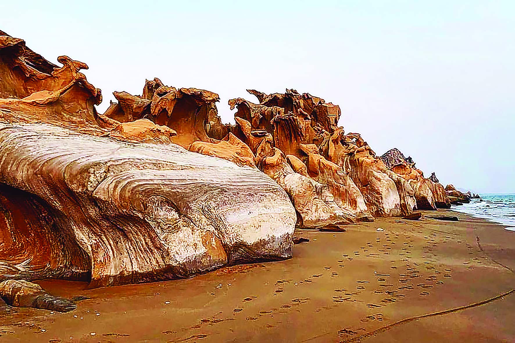 سواحل مکران، آینده صنایع معدنی ایران