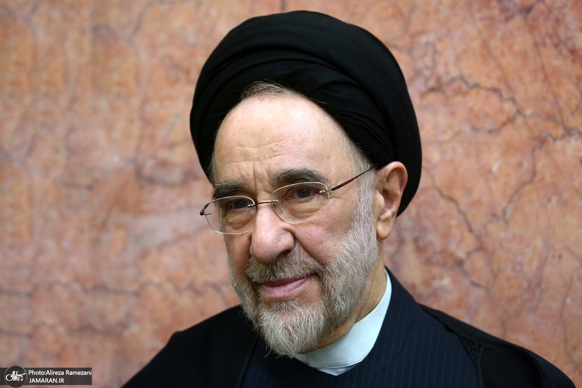 خاتمی: حمایت از دولت با نقد خیرخواهانه و ارائه راه‌حل ممکن می‌شود