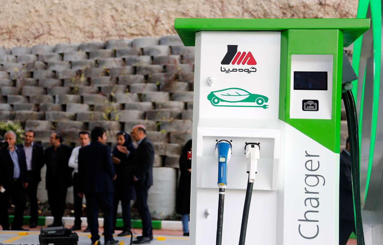 توسعه ایستگاه‌های شارژ خودروهای برقی؛ گامی در راستای کاهش آلودگی هوا