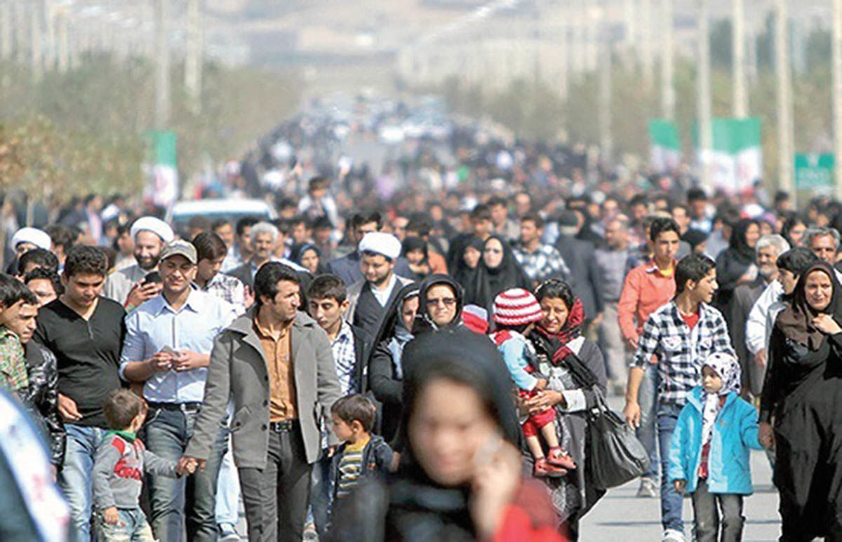 دستمزد ۱۴۰۵ چگونه می‌تواند قدرت خرید کارگران را بازگرداند؟